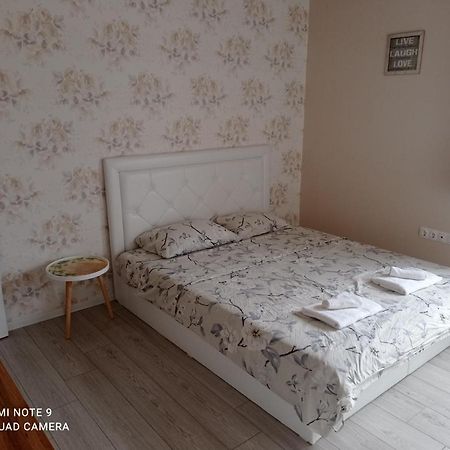 Уютна Къща Appartement Sliven Buitenkant foto