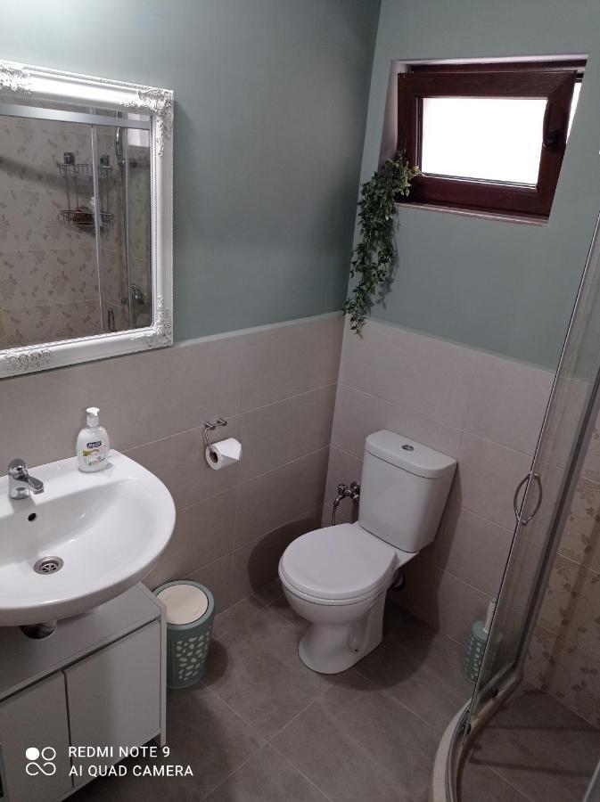Уютна Къща Appartement Sliven Buitenkant foto